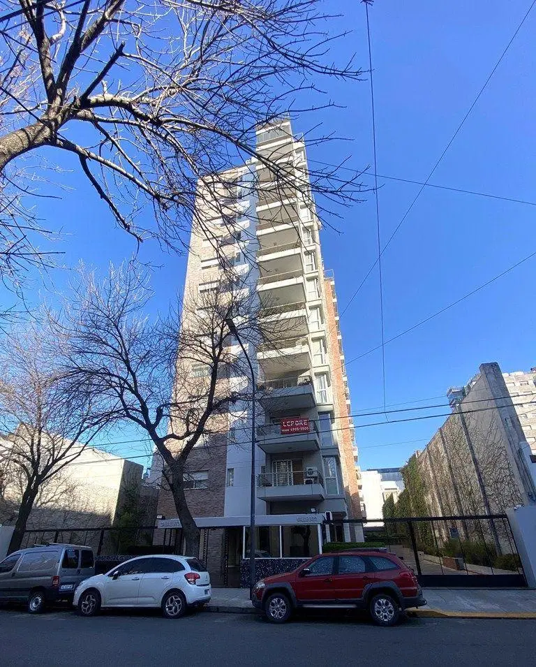 Departamento 2 ambientes. | VALLE al 300 1