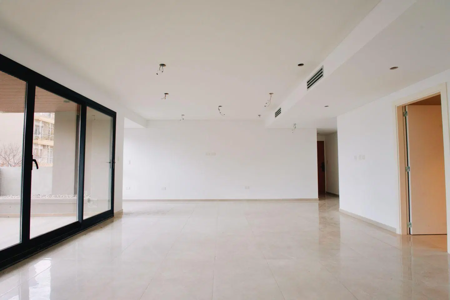 Departamento 4 ambientes 22 dormitorio. | VALLE al 1300 4