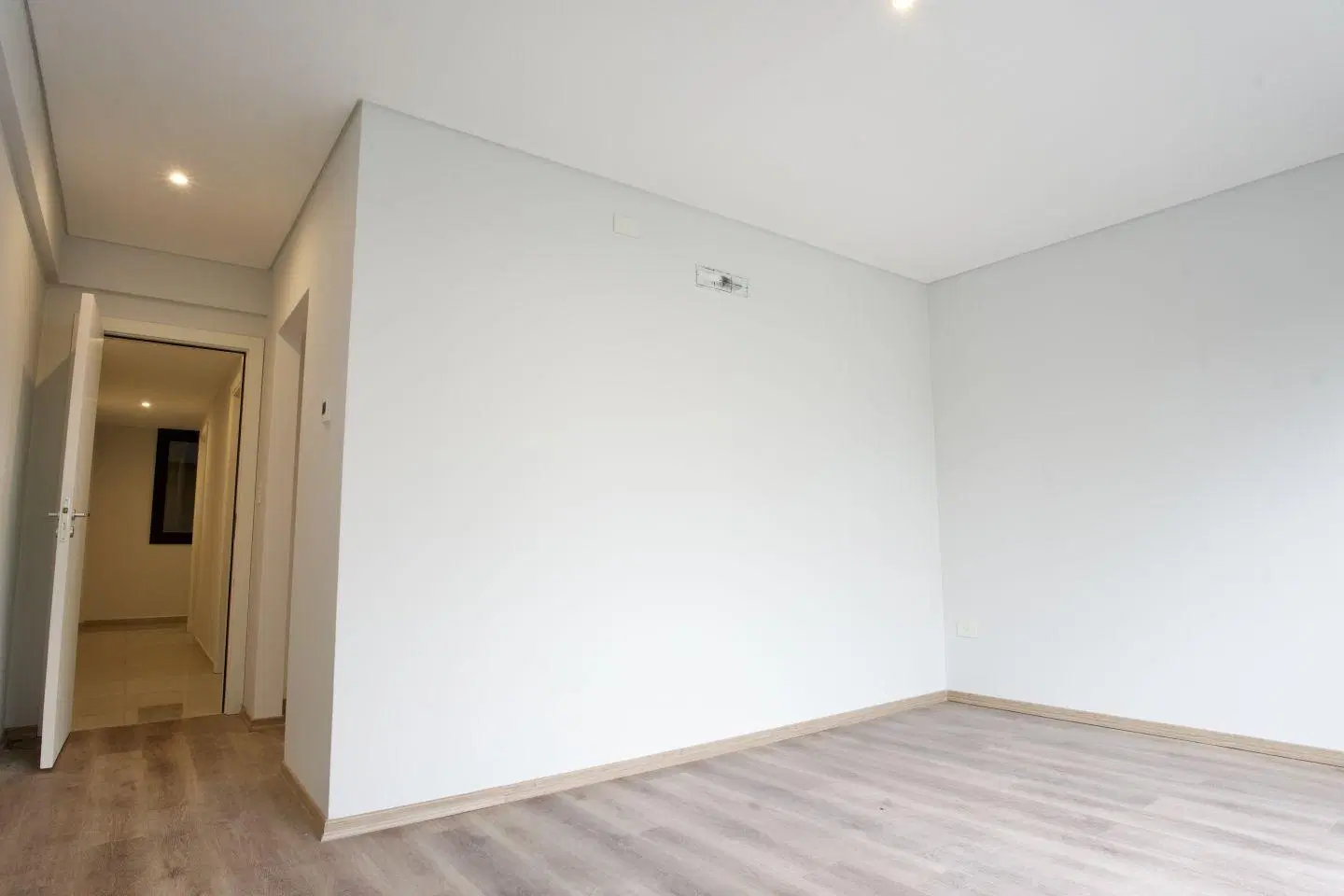Departamento 3 ambientes. | VALLE al 1300 5