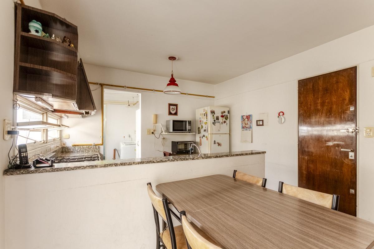 Venta Departamento en Caballito 4 Ambientes con Dependencia 2