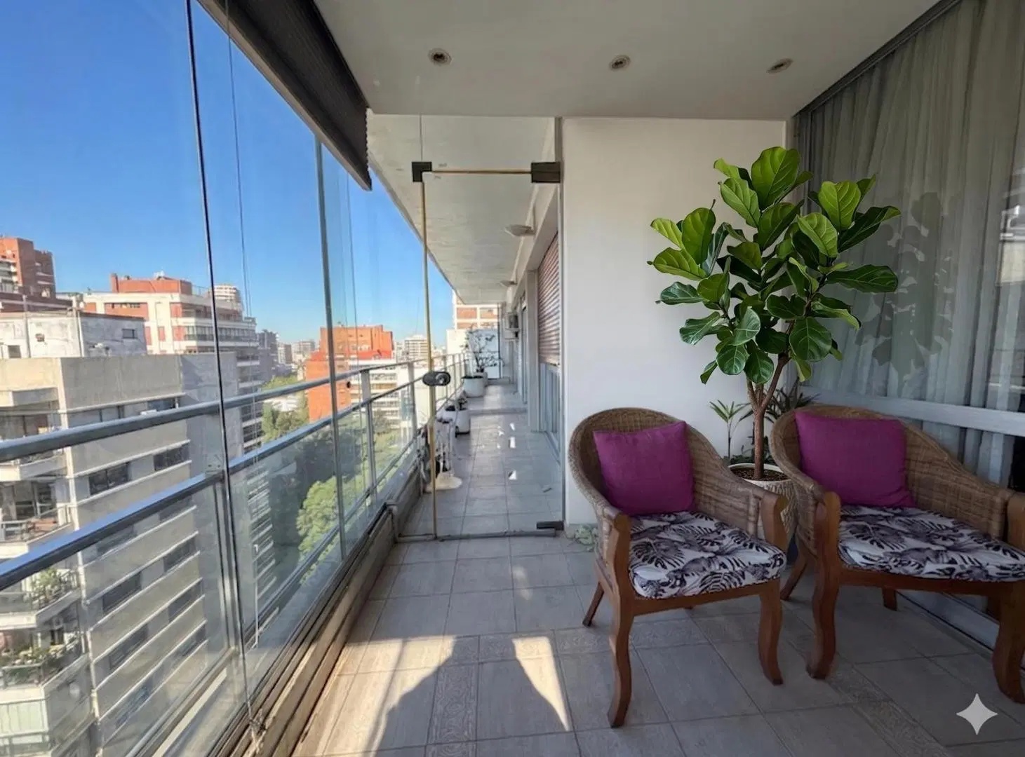 VENTA DEPARTAMENTO EN BELGRANO. 4 DORMITORIOS, VIGILANCIA,COCHERA,BAULERA.SUM 3