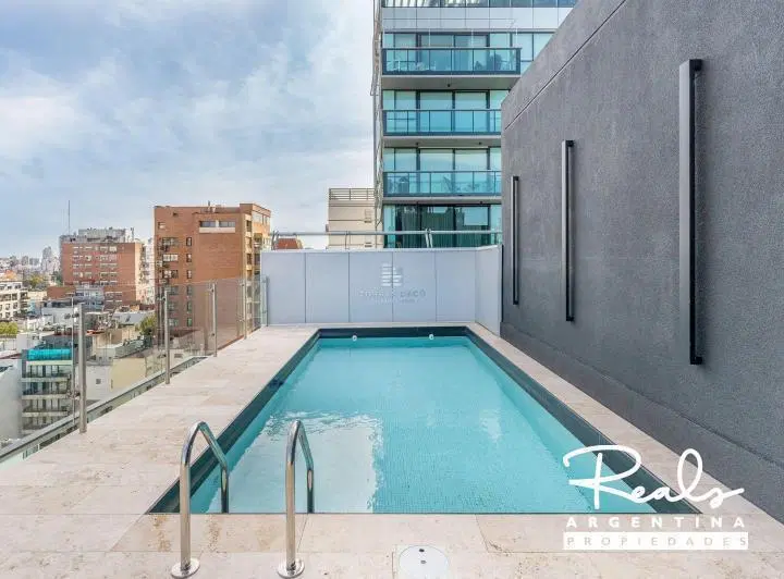 TORRE DECO - venta departamento 2 ambientes. baño y toil. cochera. vigilancia. amenities 4