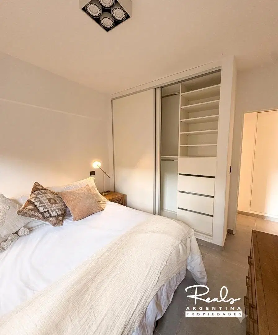 VENTA DEPARTAMENTO NUÑEZ 2 AMBIENTES .COCHERA. BALCON. RECICLADO A NUEVO 4