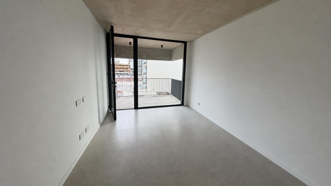Foto de A ESTRENAR - VENTA Palermo Hollywood- 2 Ambientes ,baño y toil, imagen 2