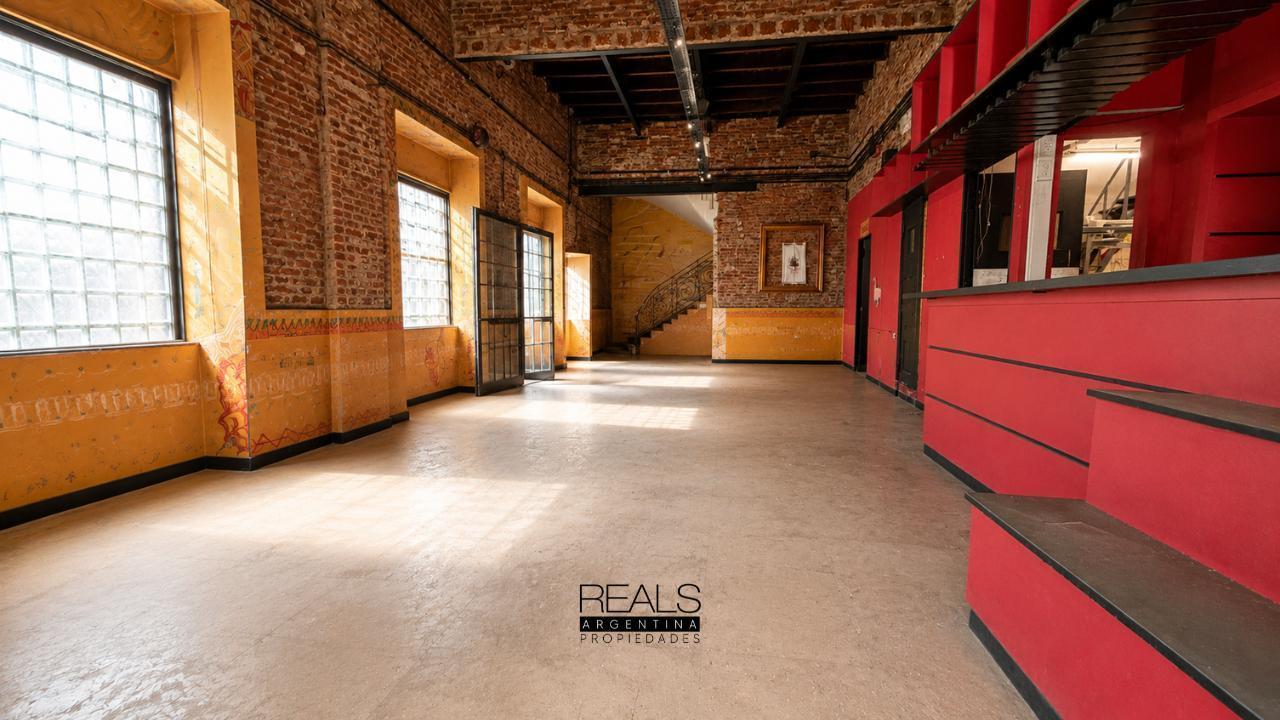 Foto de ALQUILER SAN CRISTOBAL Local Comercial de 495 m² en 2 Plantas – Ideal, imagen 4