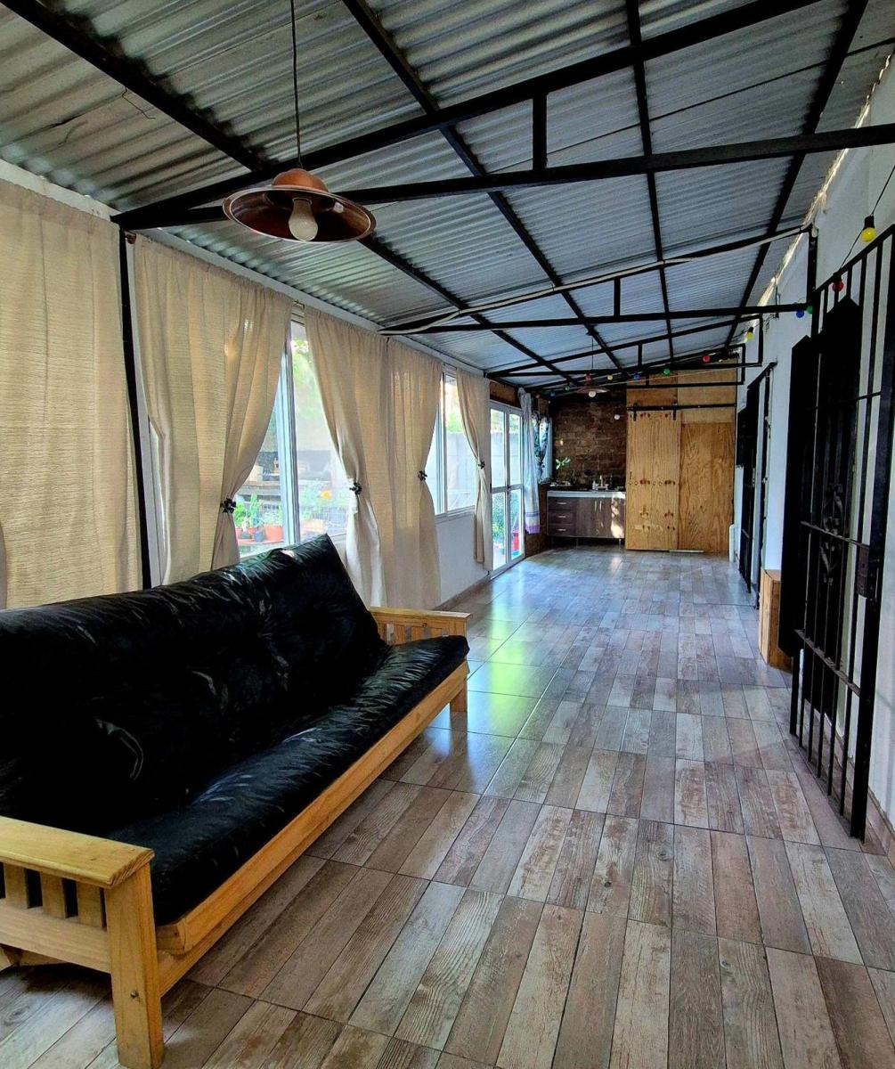 Venta Casa + Depto + Patio + Quincho (Multifamiliar) 1