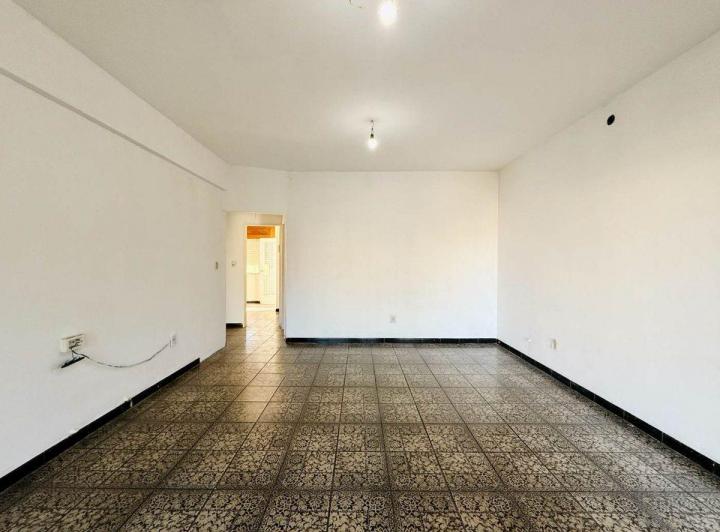 vente PH tres ambientes muy luminoso Lanús oeste 5