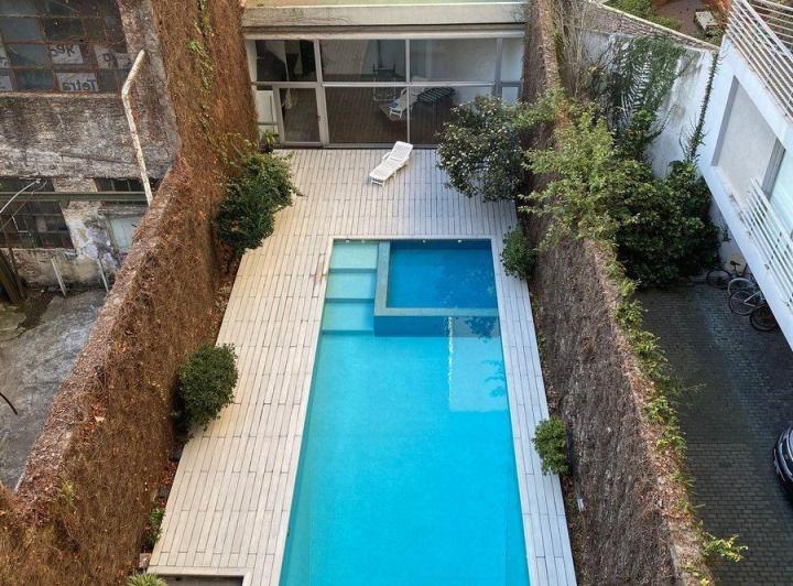 DUPLEX DE 2 DORMITORIOS.BALCON. COCHERA .AMENITIES 5