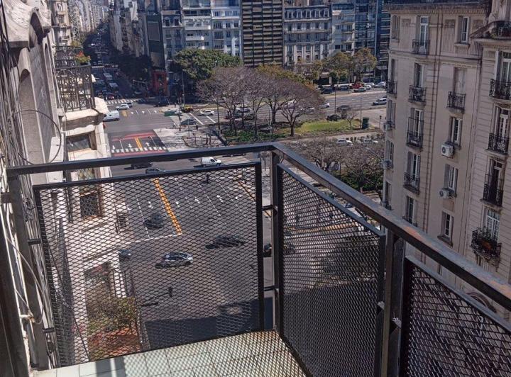 alquiler Vista abierta,  Piso alto, Retiro 2
