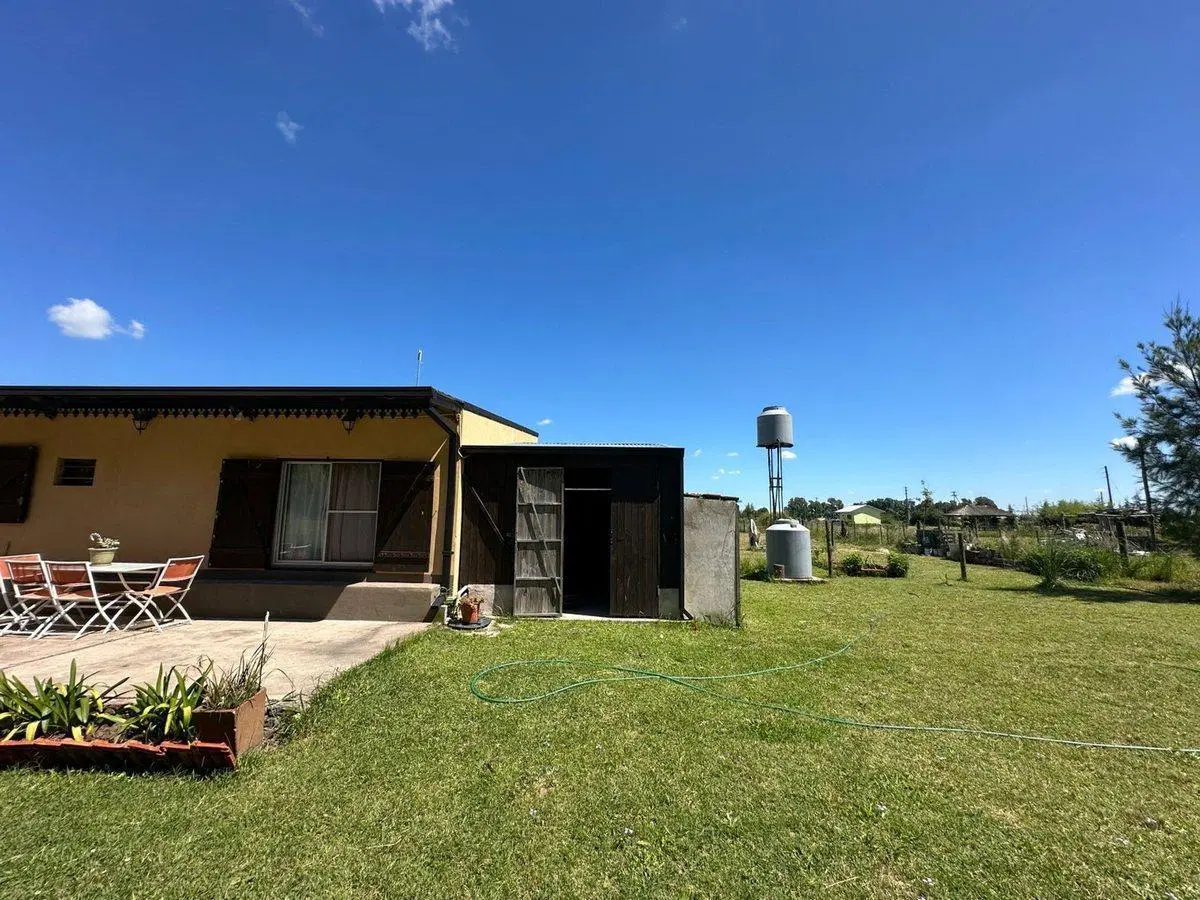 VENTA CASA QUINTA EN DOMSELAAR 3