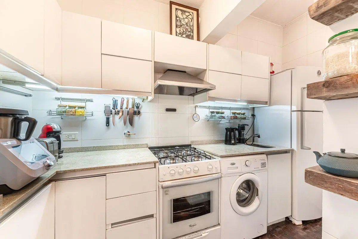 VENTA V CRESPO ESPECTACULAR CASA 300 M2 2 PLANTAS 5
