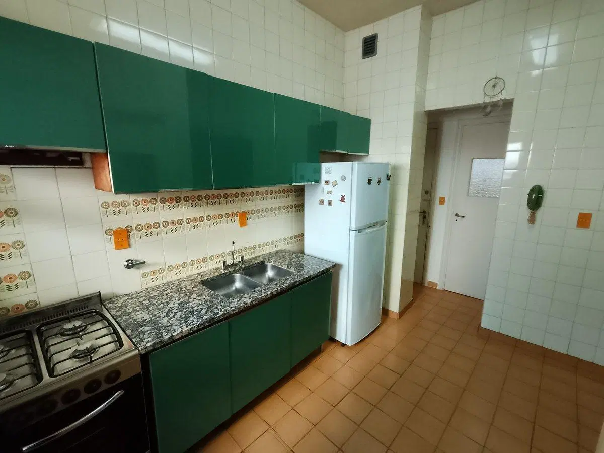 VENTA DEPARTAMENTO 4 AMBIENTES EN PALERMO LUMINOSO 3