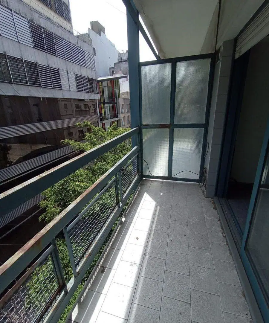 VENTA MONOAMBIENTE CON BALCÓN 2
