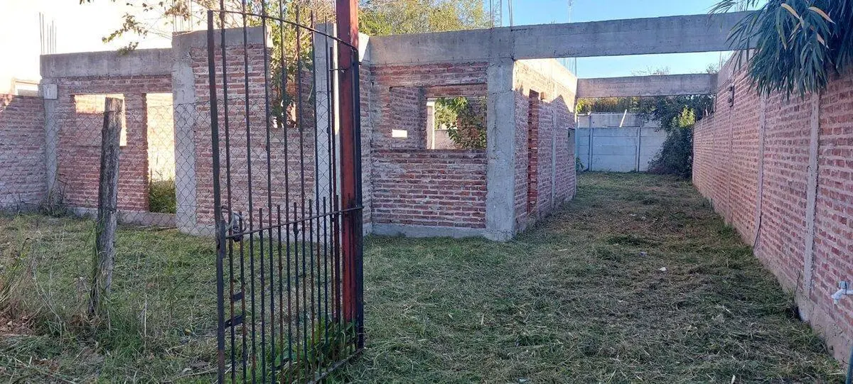 OPORTUNIDAD LOTE CON MEJORES PROYECTO c/plano!! 2
