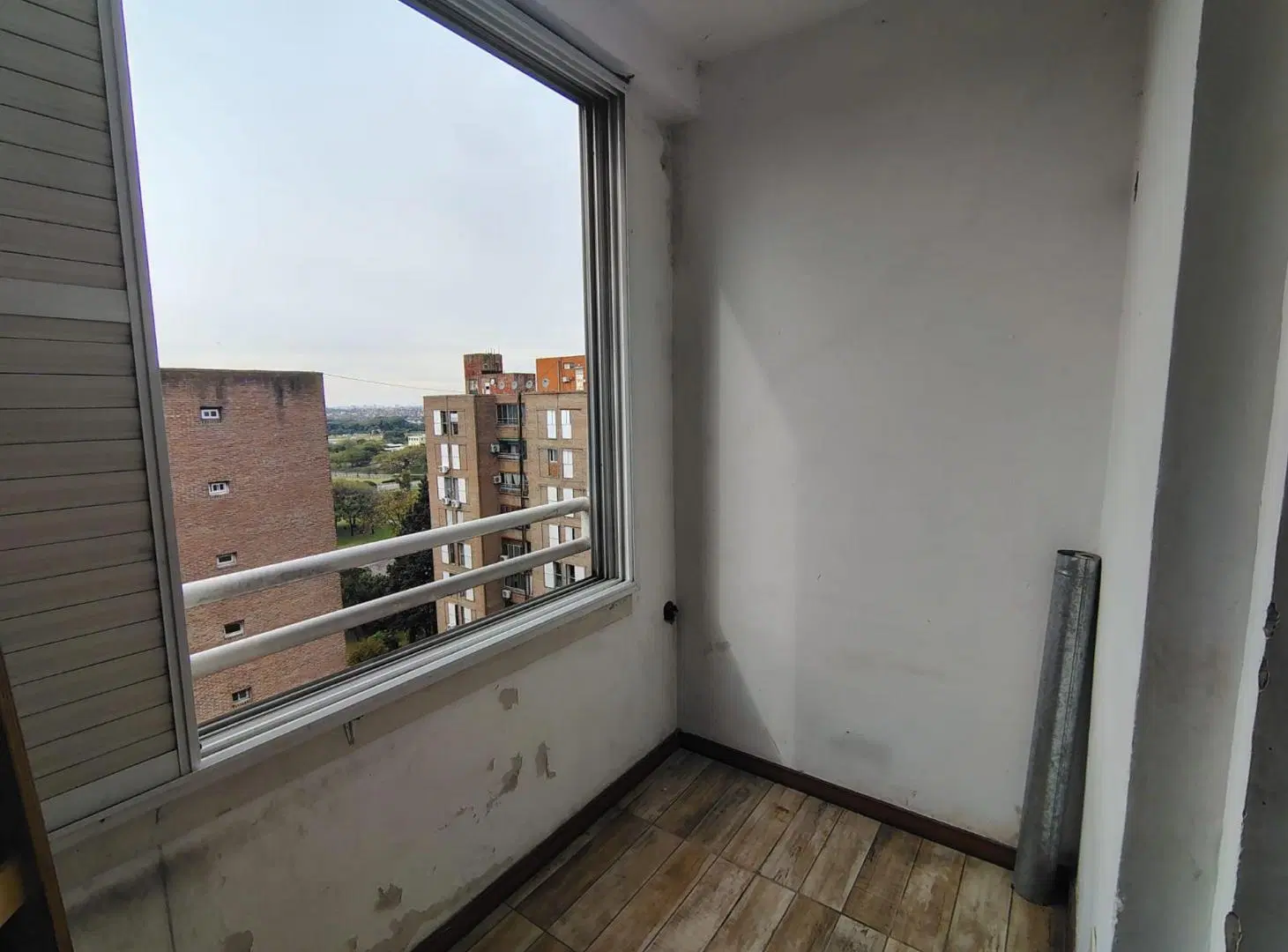 VENTA LINDISIMO 2 AMBIENTES LUGANO SUPER LUMINOSO! 3