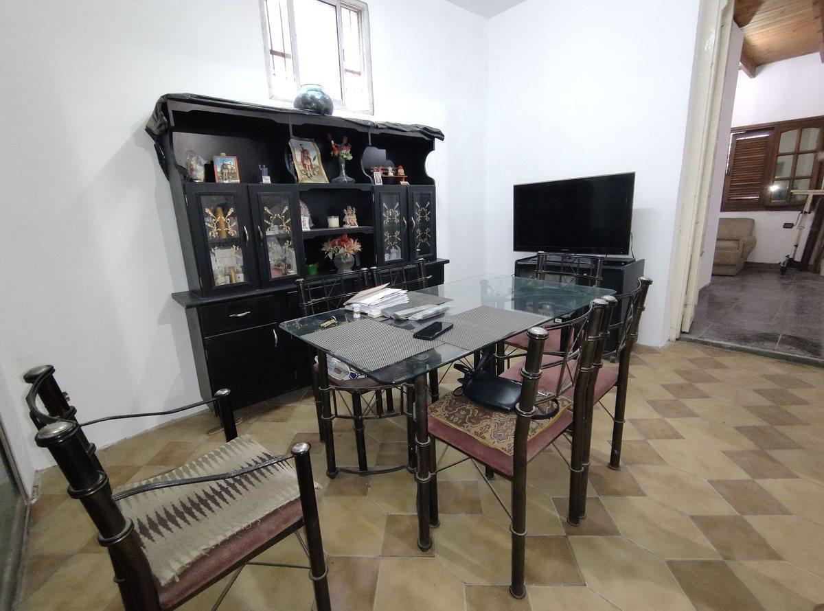 VENTA PH S EXPENSAS PB Y 1° PISO FRENTE Y TERRAZA