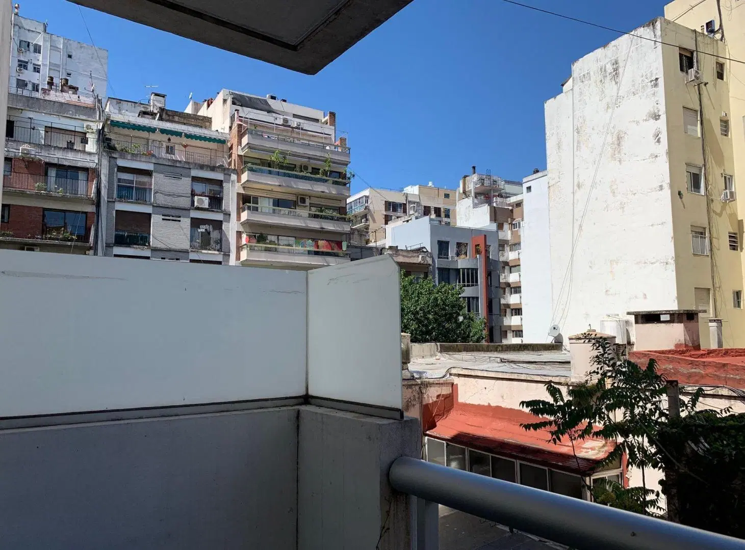 MONOAMBIENTE TRANQUILO AL CONTRAFRENTE BALCON 5