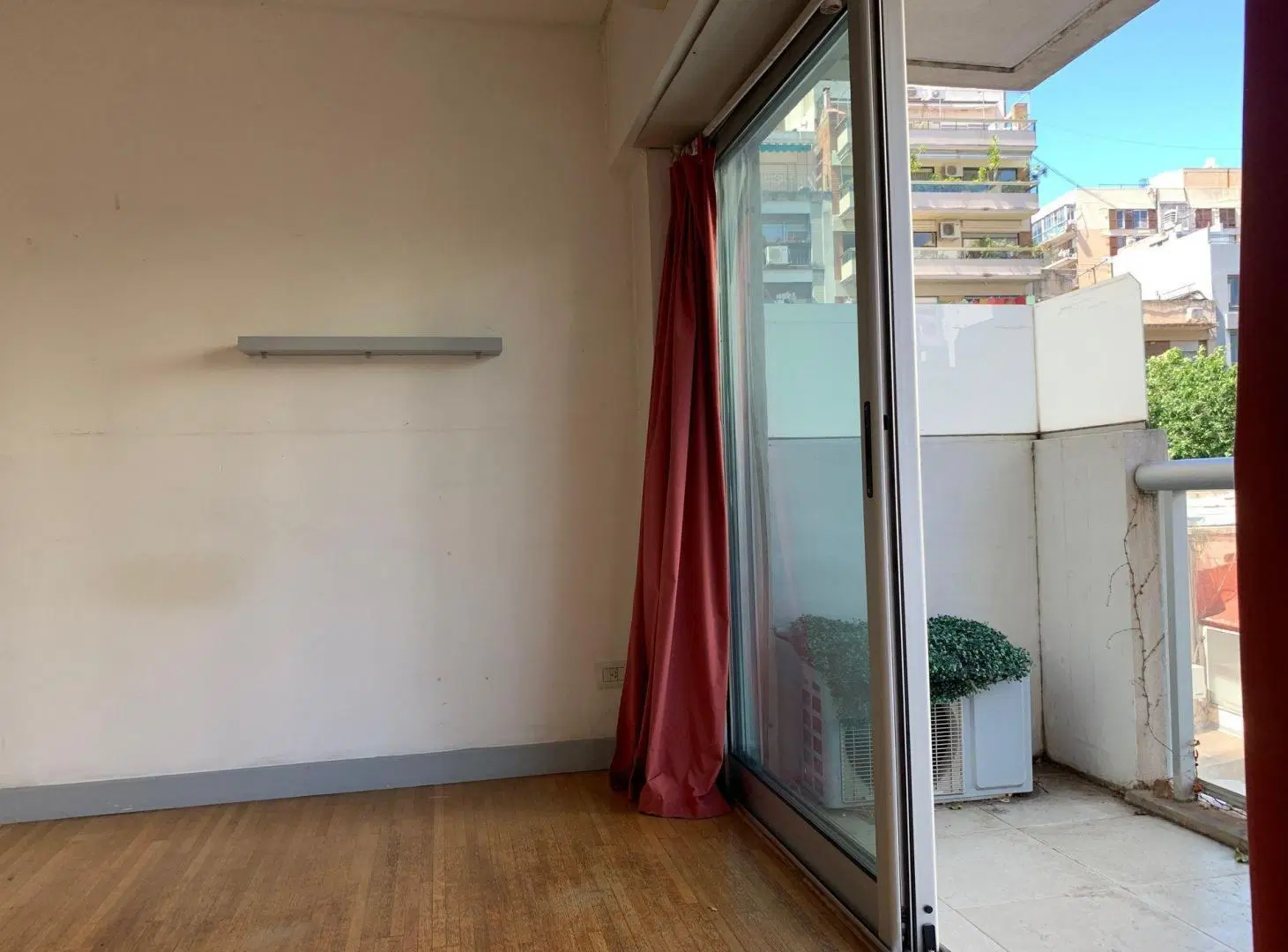 MONOAMBIENTE TRANQUILO AL CONTRAFRENTE BALCON 4