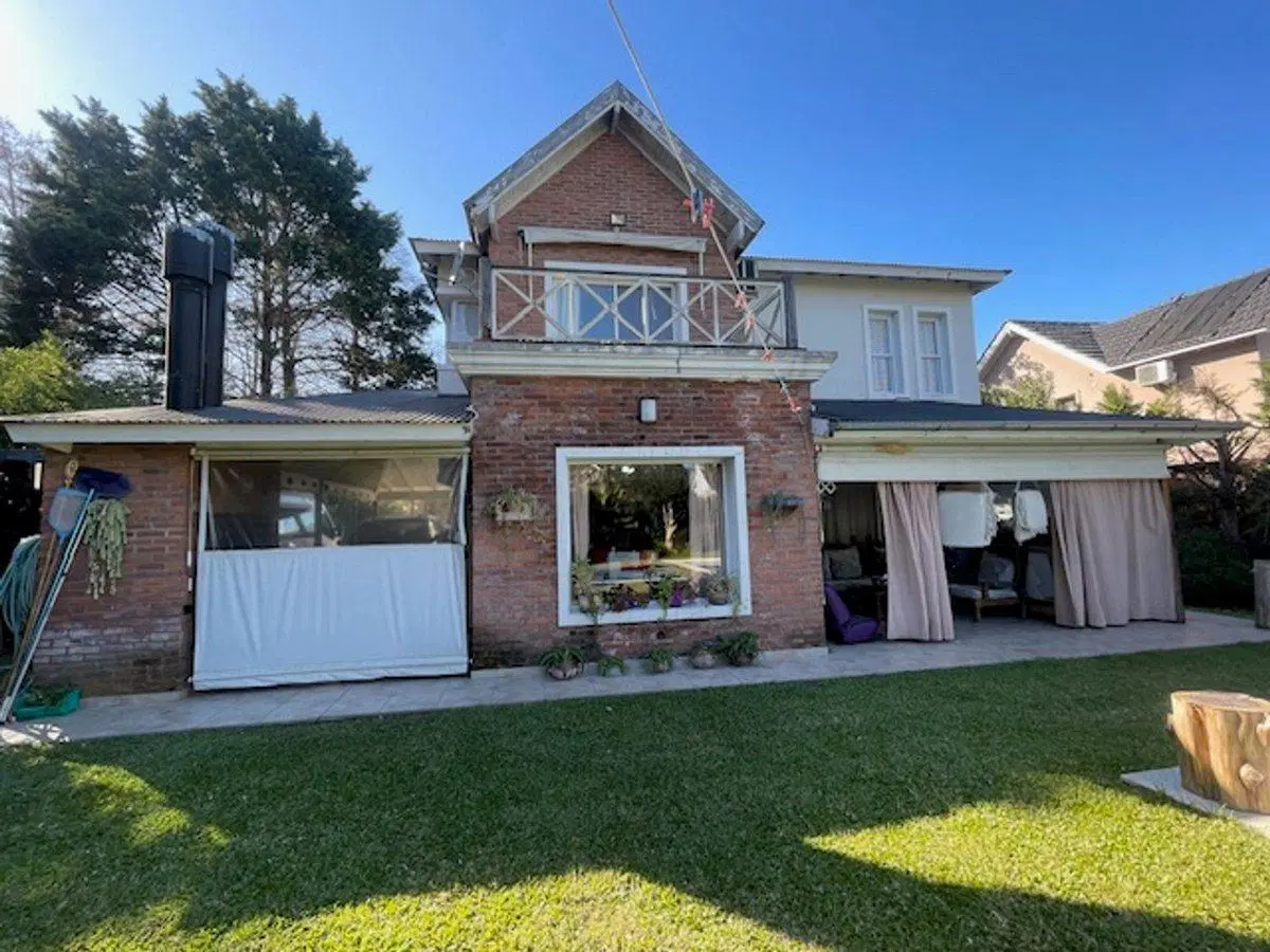 Casa  en VENTA Campo Grande Club de Campo   Pilar 5