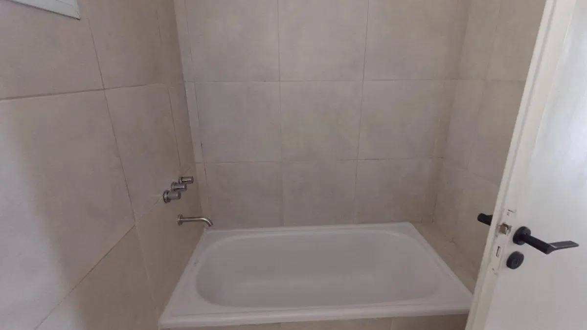 MONOAMBIENTE CON BALCON ATERRAZADO CONTRAFRENTE 3