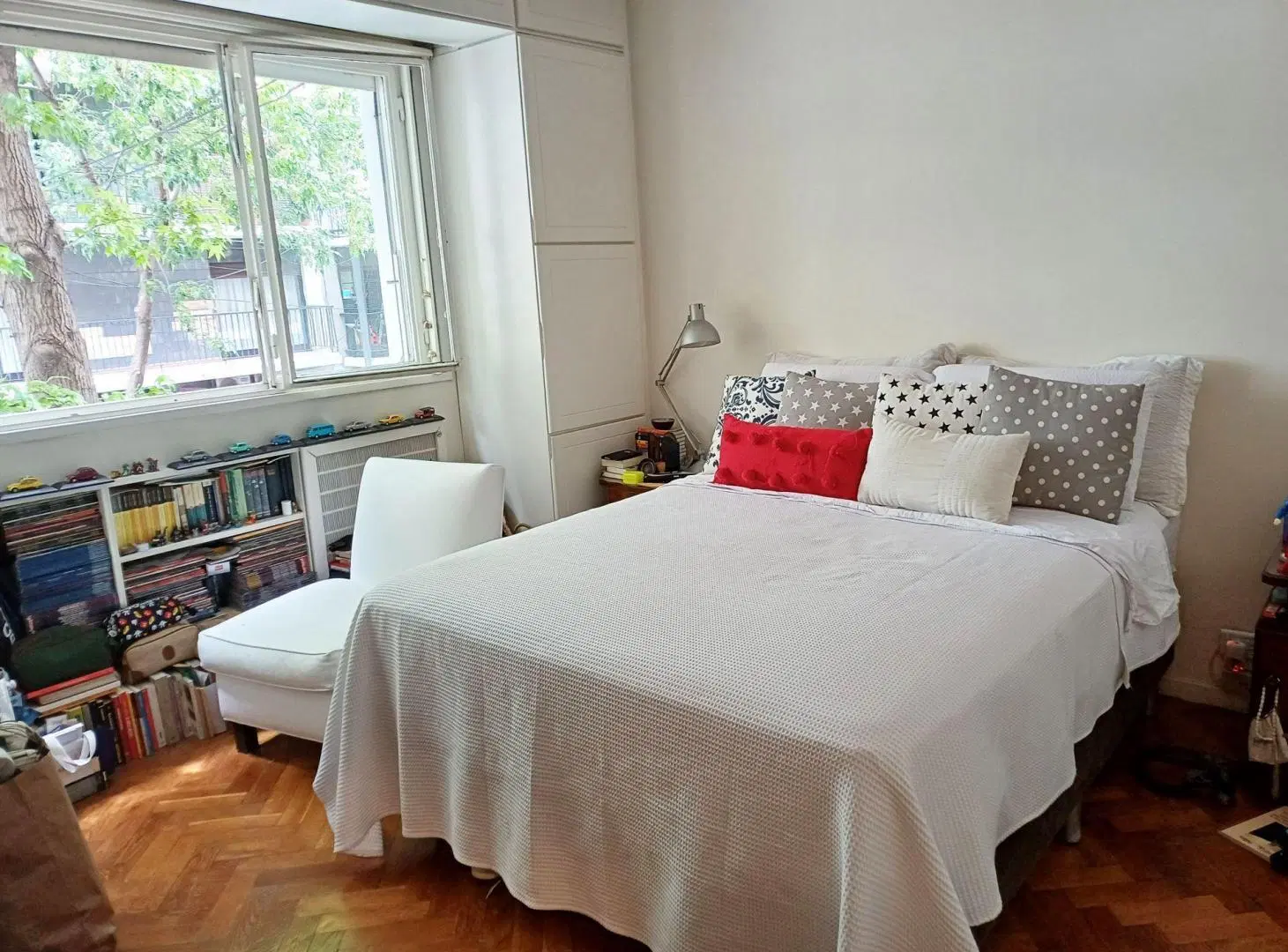 Departamento 4 ambientes. Semipiso con Balcón 8