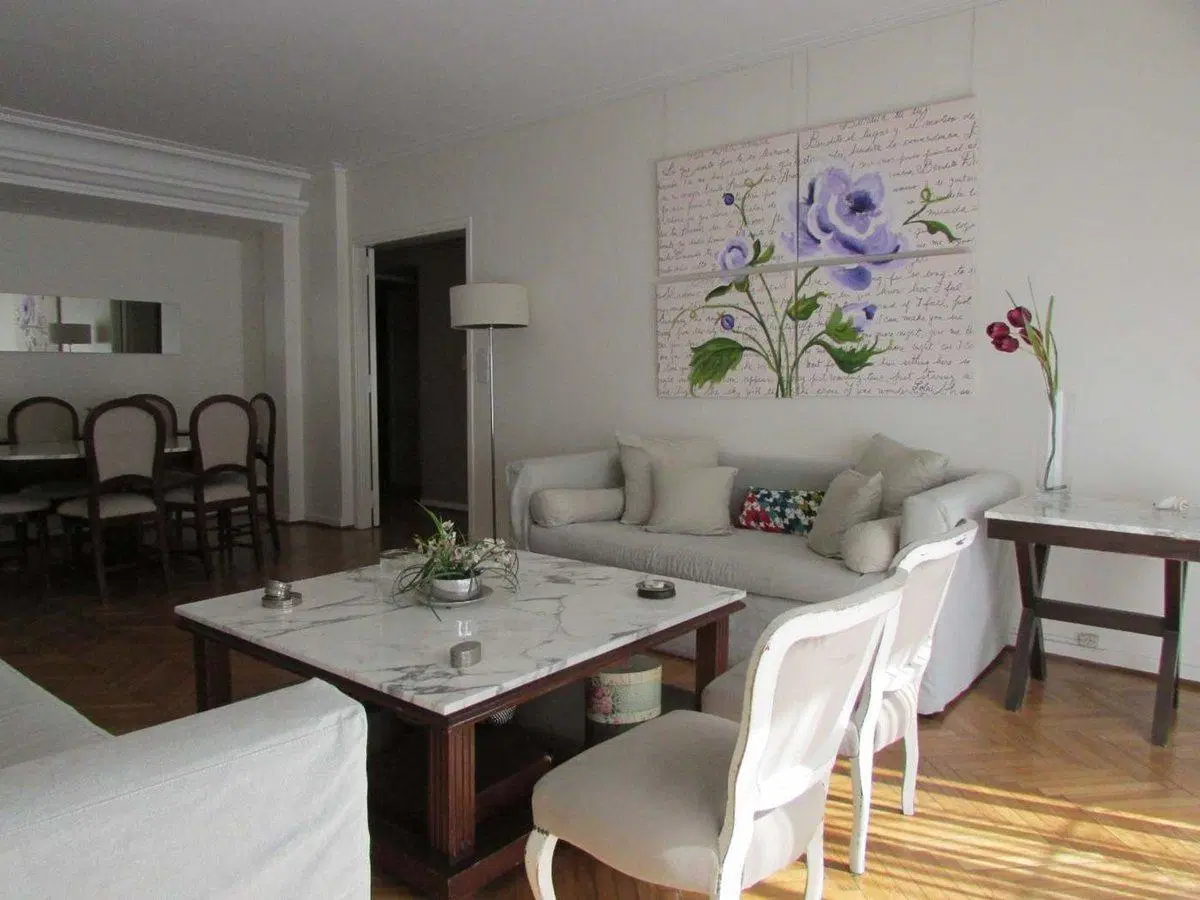 VENTA DEPARTAMENTO 3 AMBIENTES + ESCRITORIO Y COCH 2