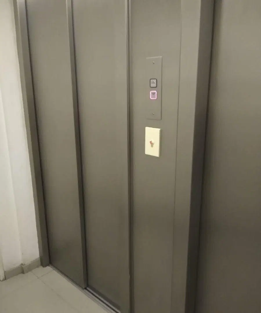 VENTA OFICINA CON COCHERA NUÑEZ 8