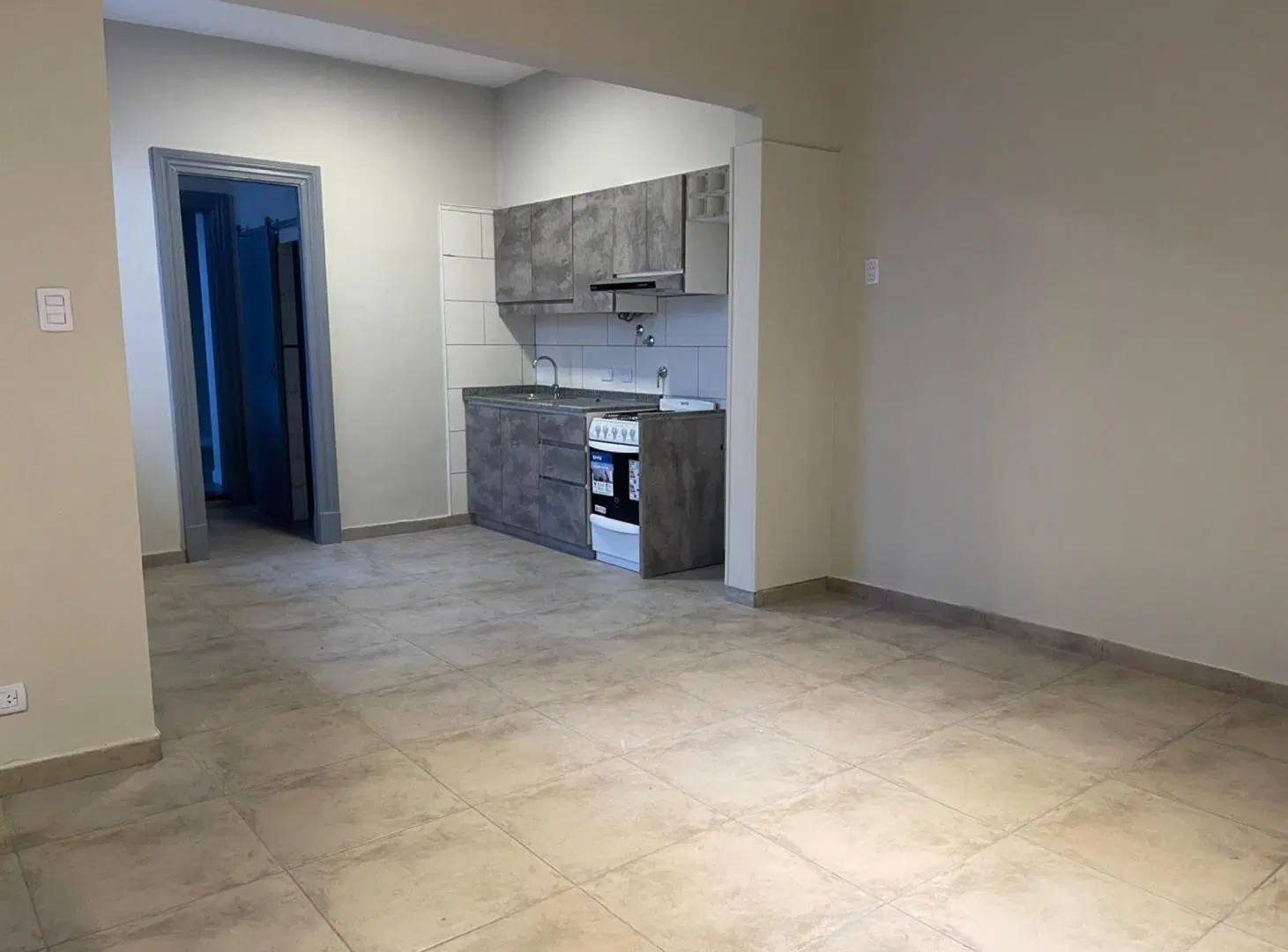 Alquiler PH 2 Ambtes  PATIO Cochabamba 4100 BOEDO 2