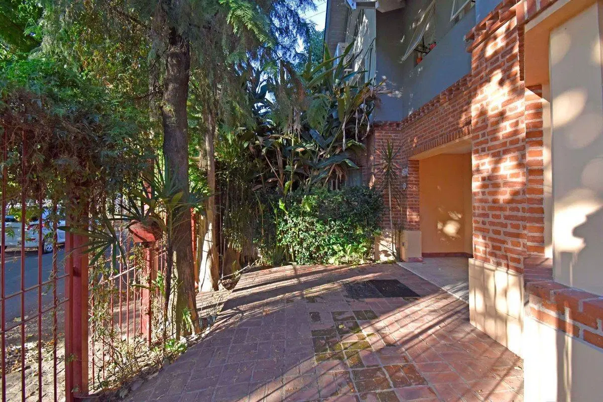 Triplex de 3 dormitorios, jardin y vista al SIC 4