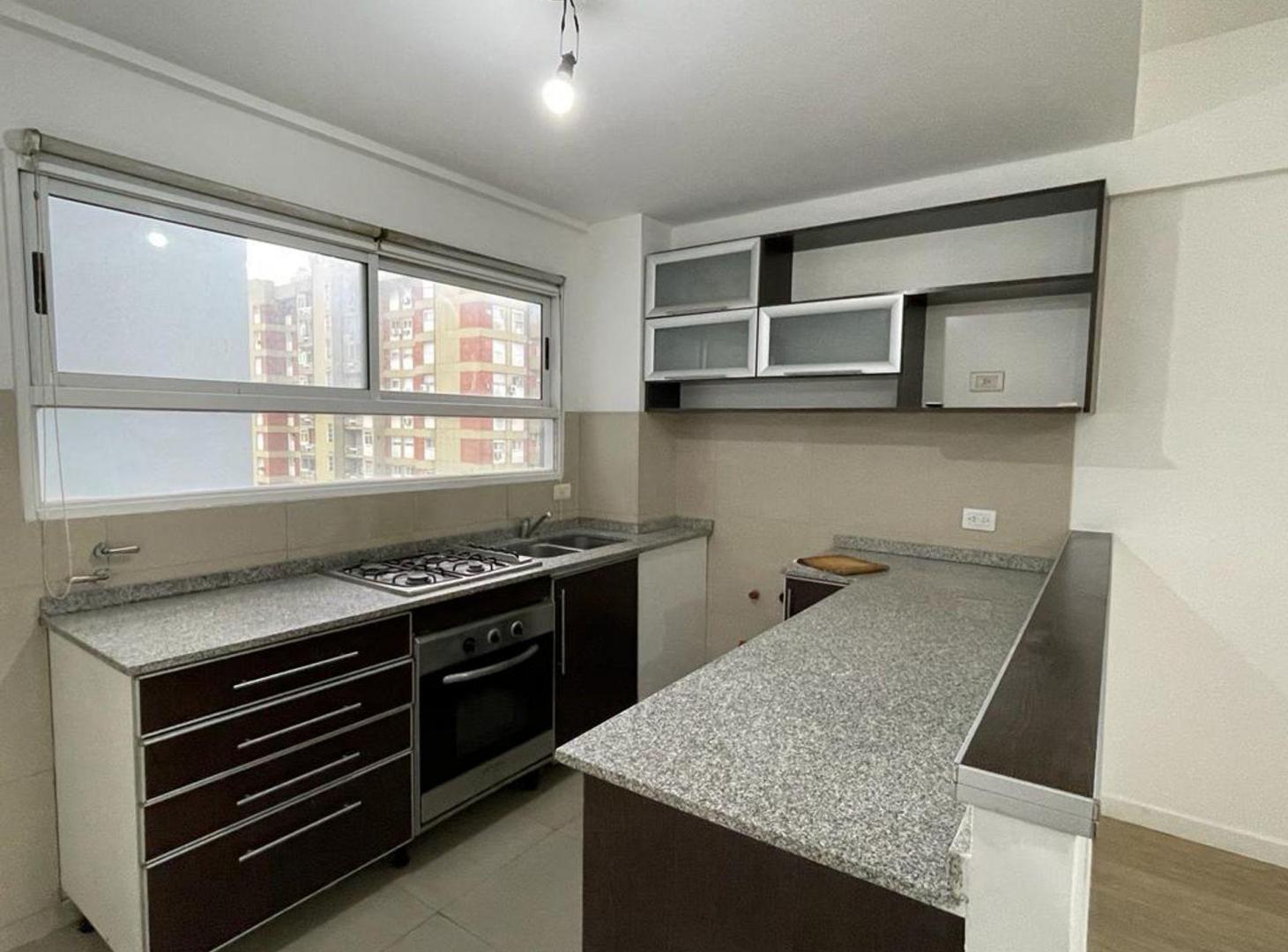 DPTO. 2 AMBIENTES C/AMENITIES AV. RIVADAVIA 6100