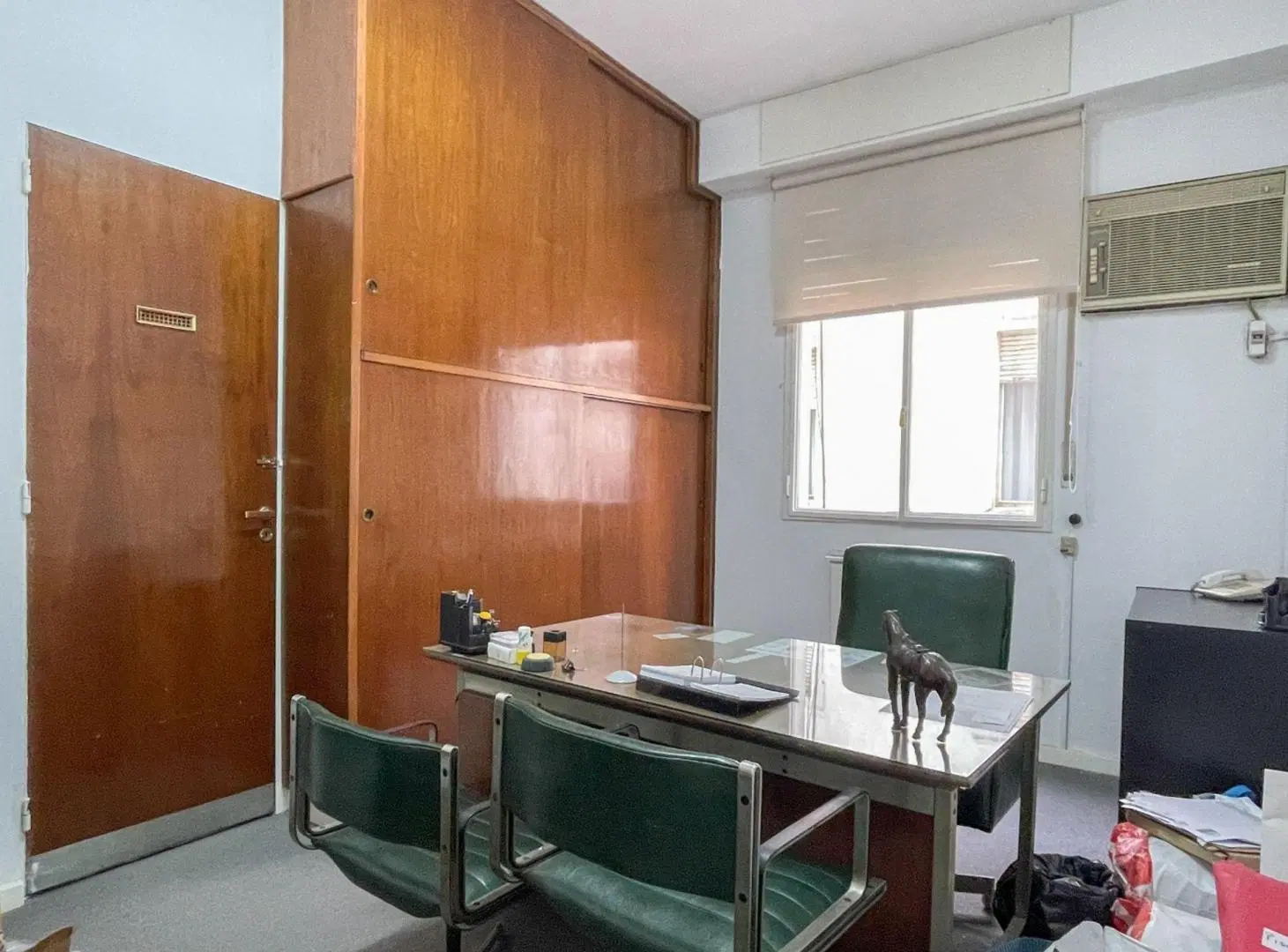 Oficina, Lavalle 1400, en  edificio modernista 2