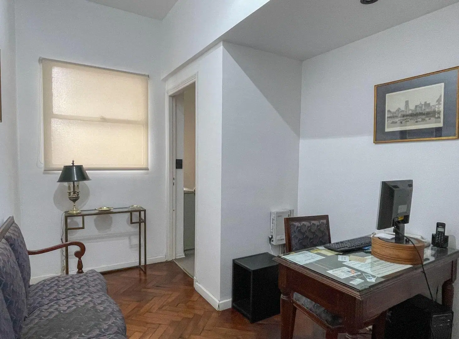 Oficina, Lavalle 1400, en  edificio modernista 3