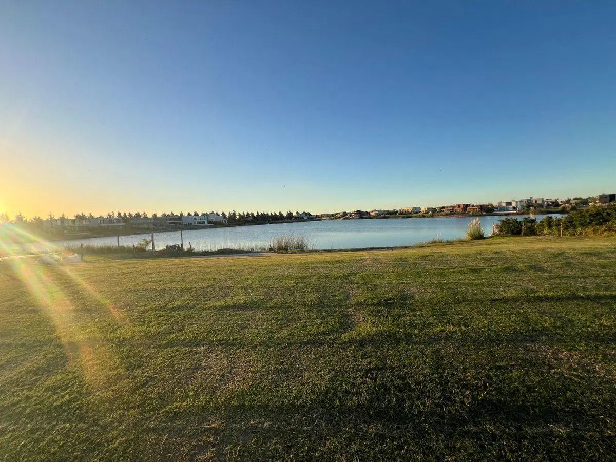 VENTA LOTE BARRIO EL NAUDIR ESCOBAR 3