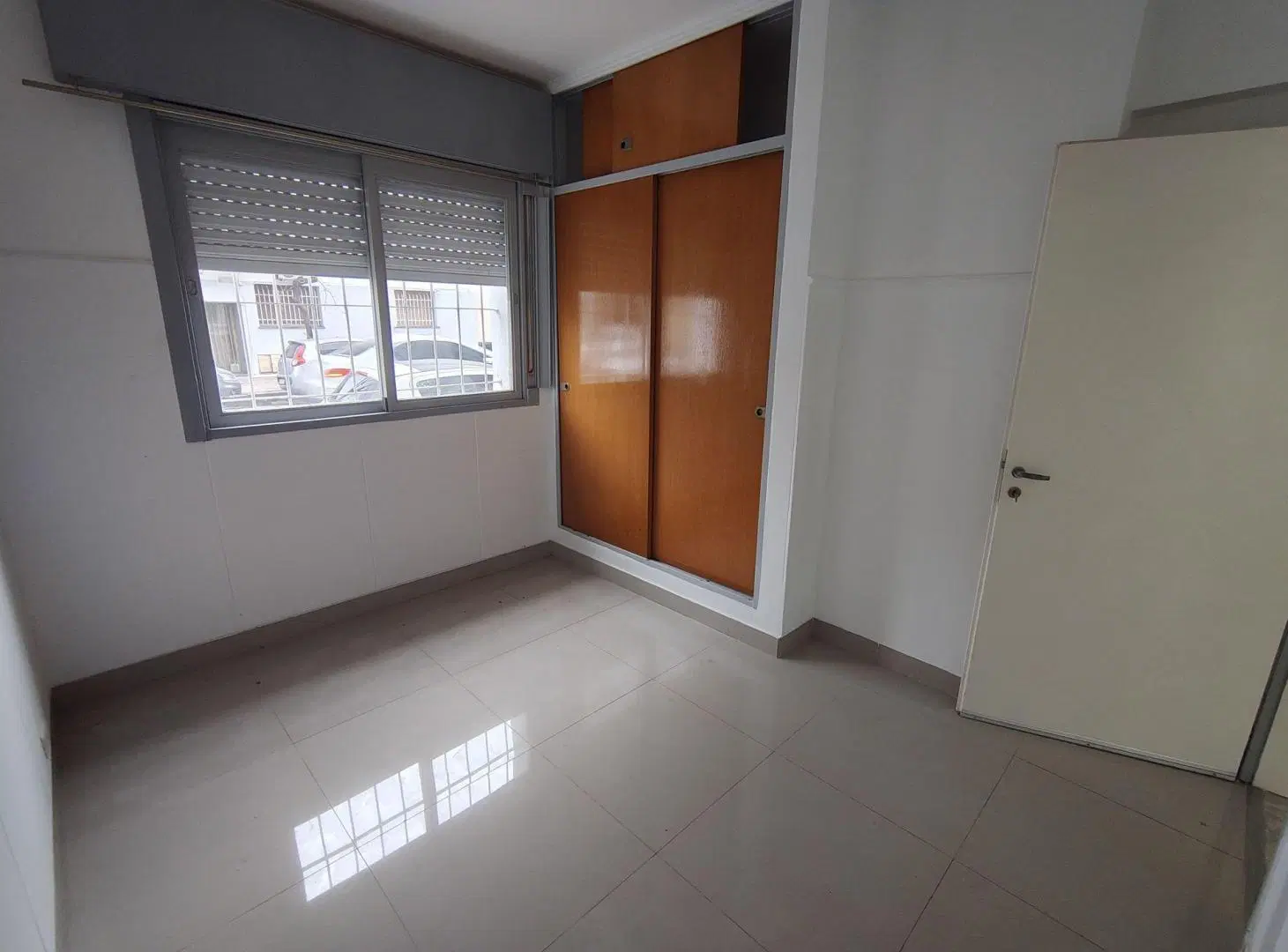 ALQUILER PH 2 AMB SERVICIOS DENTROEXPENSAS POMPEYA 3