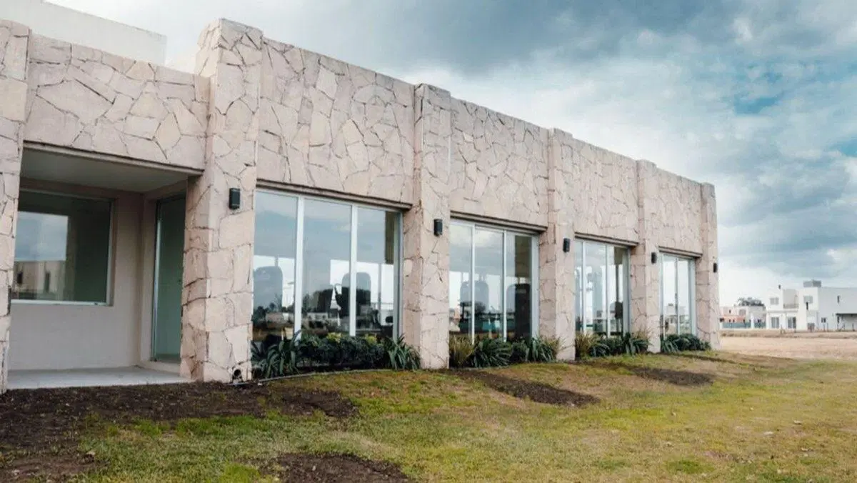 Venta lote en isla a la laguna. La Alameda Canning 4