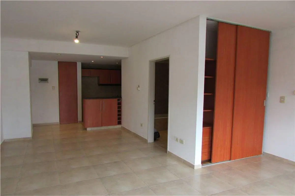 VENTA MONOAMBIENTE NUÑEZ CON BALCON Y COCHERA 3