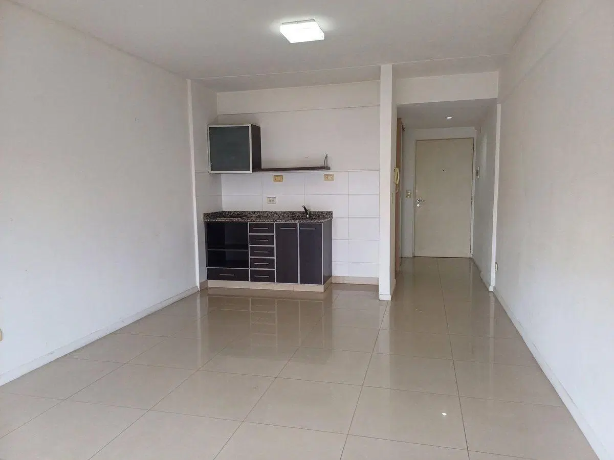 VENTA SAN TELMO- 1 AMB FRENTE- BALCON 2