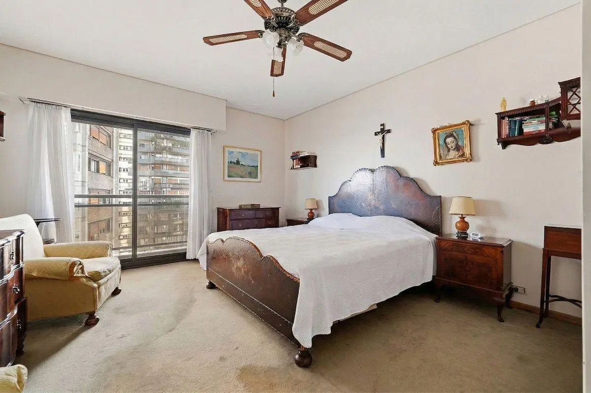 Venta Departamento con 4 habitaciones en suite 3