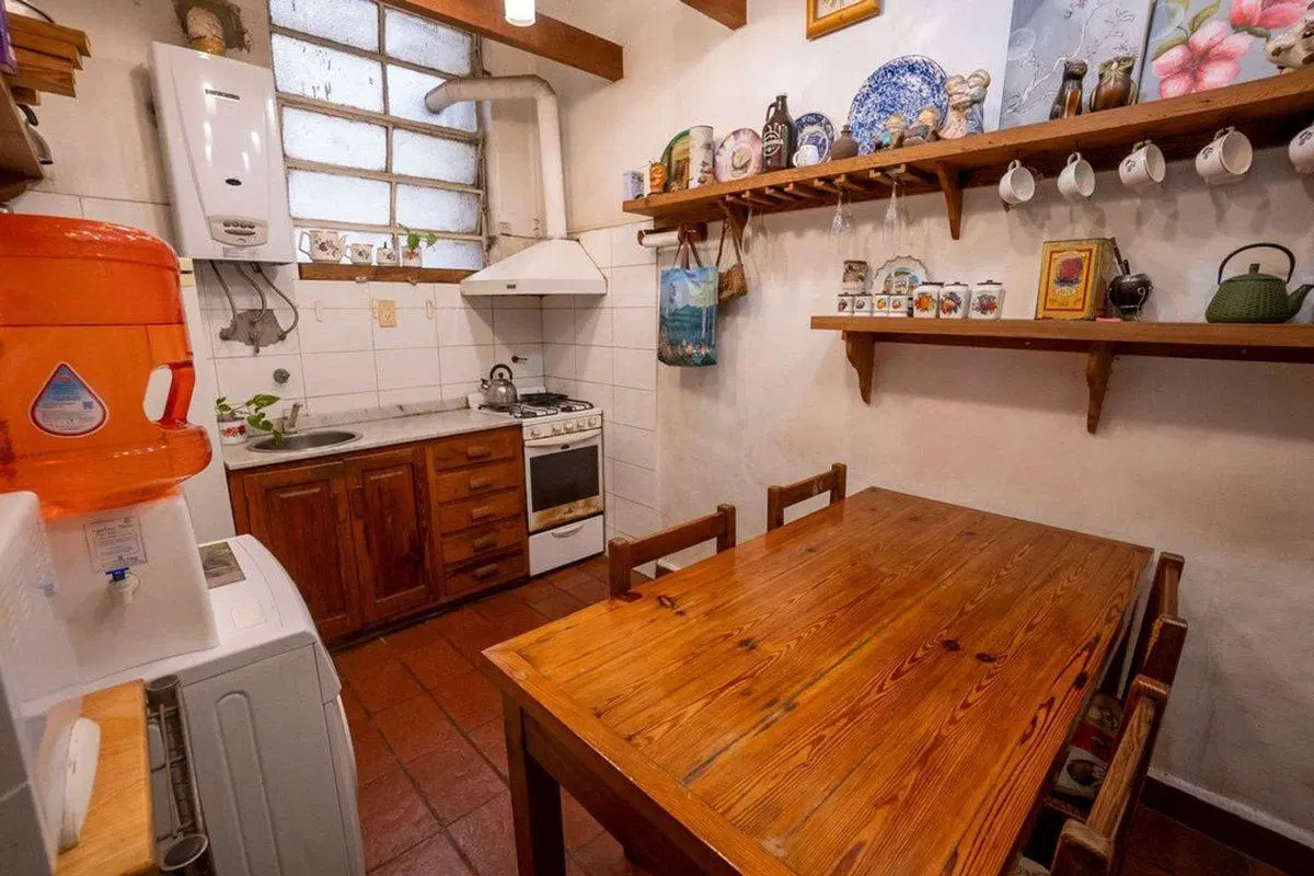VENTA DEPARTAMENTO 4 AMBIENTES AMPLIOS - CLÁSICO 4