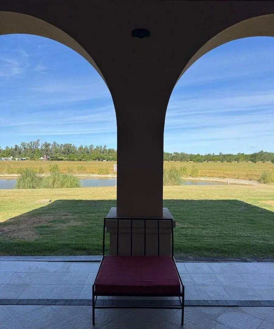 Lote en venta. Área 60, La Escondida. OPORTUNIDAD! 3