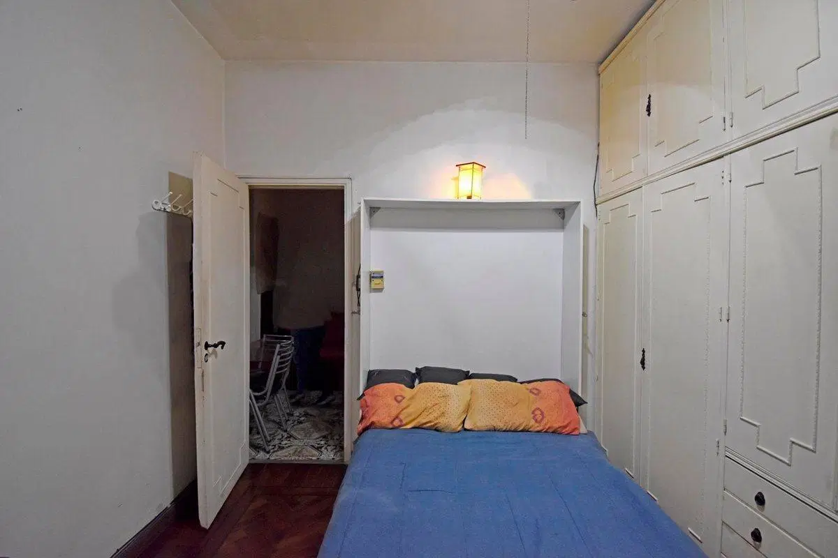 VENTA CASA  MULTIFAMILIAR EN ALBARIÑO 2162 CABA 4