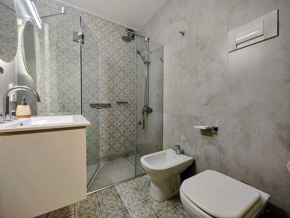 VENTA DEPARTAMENTO 3 AMBIENTES C/BALCON  ALMAGRO 2