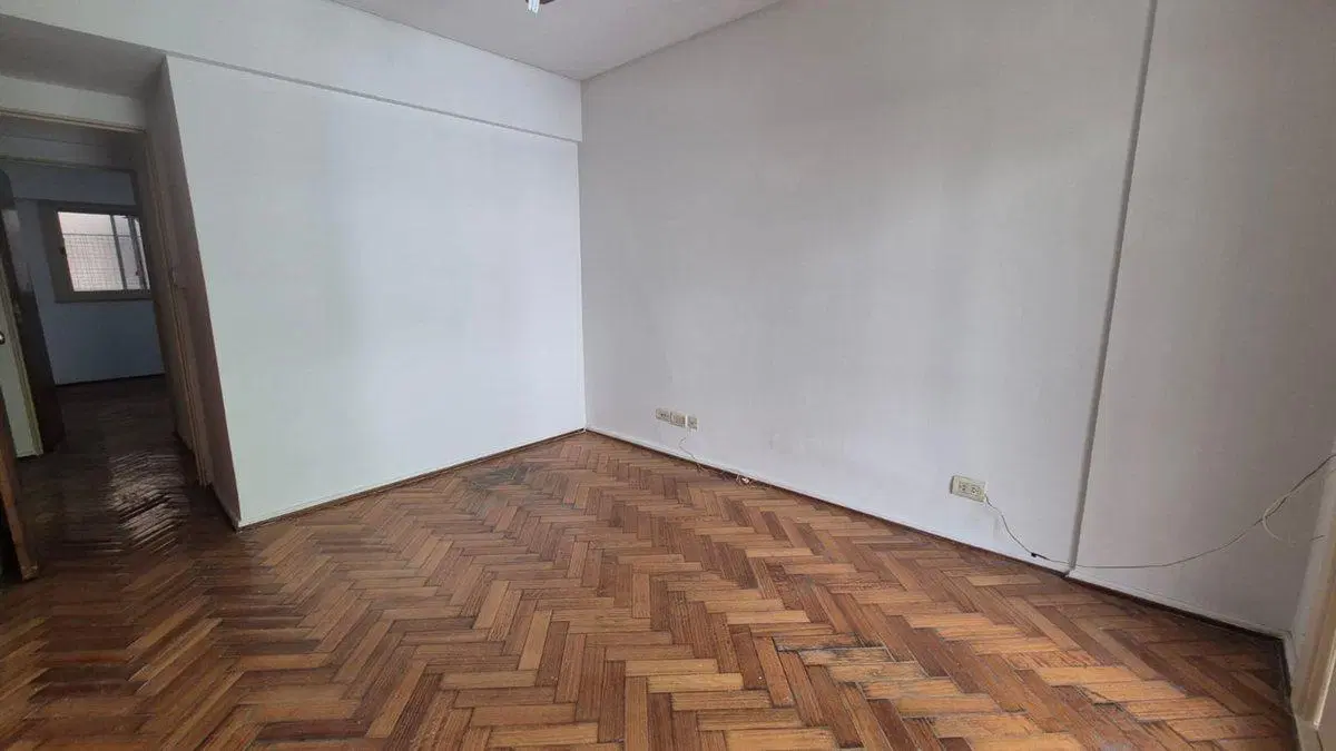 Venta 4 ambientes Recoleta Cochera y Dependencia 4