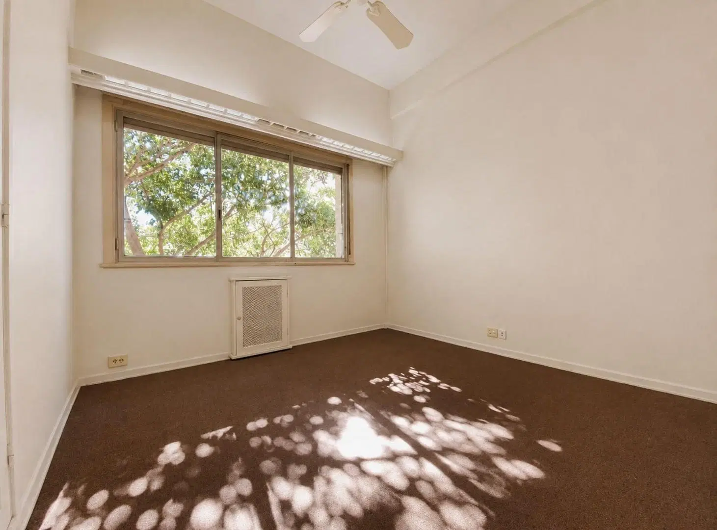 VENTA DEPTO 3 AMBIENTES CON BALCÓN Y DEPENDENCIA 3