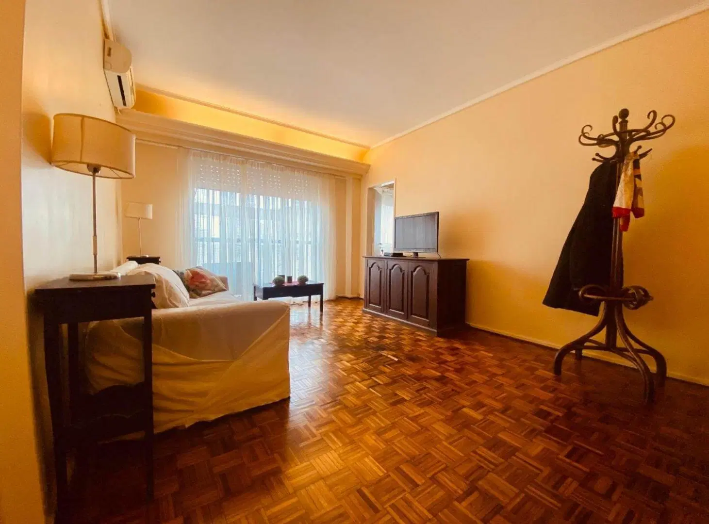 VENTA - DEPTO 3 AMBIENTES CON DEPENDENCIA RECOLETA 3