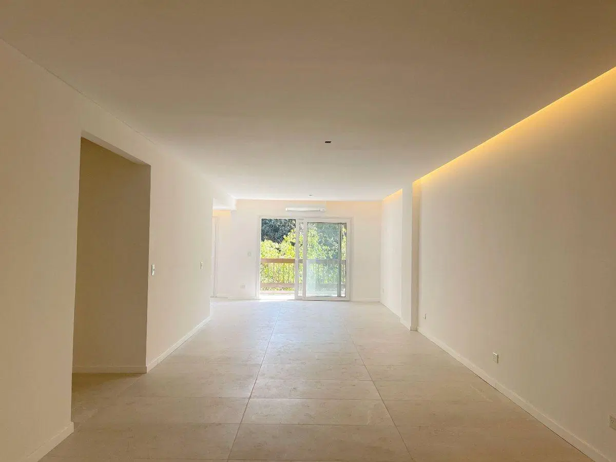 EXCLUSIVO 5 AMB EN RECOLETA C/COCHERA 2