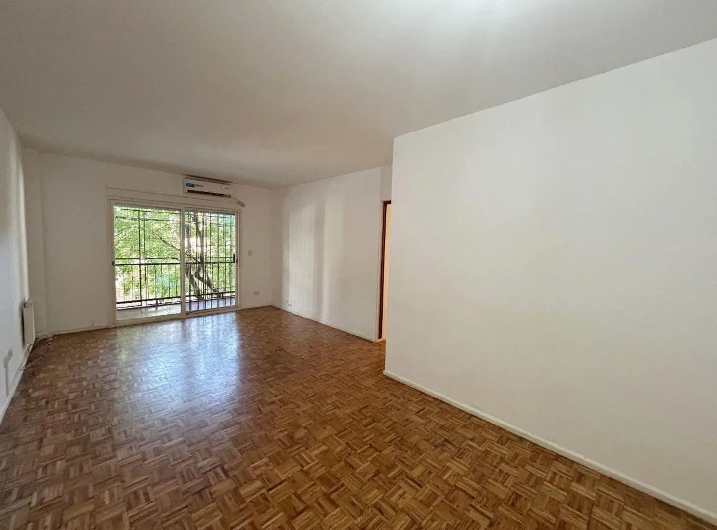 Venta Belgrano 4 amb con cochera y patio 4
