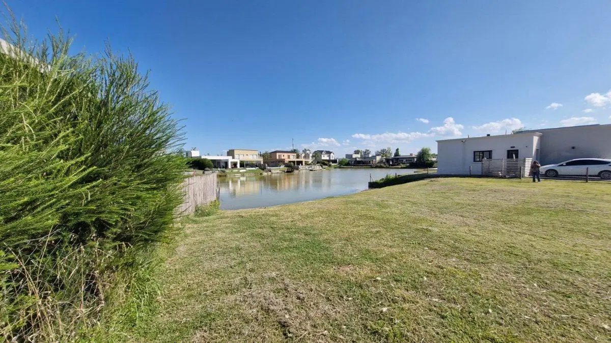 Lote frente a laguna – Barrio Santa Isabel Etapa 1 3