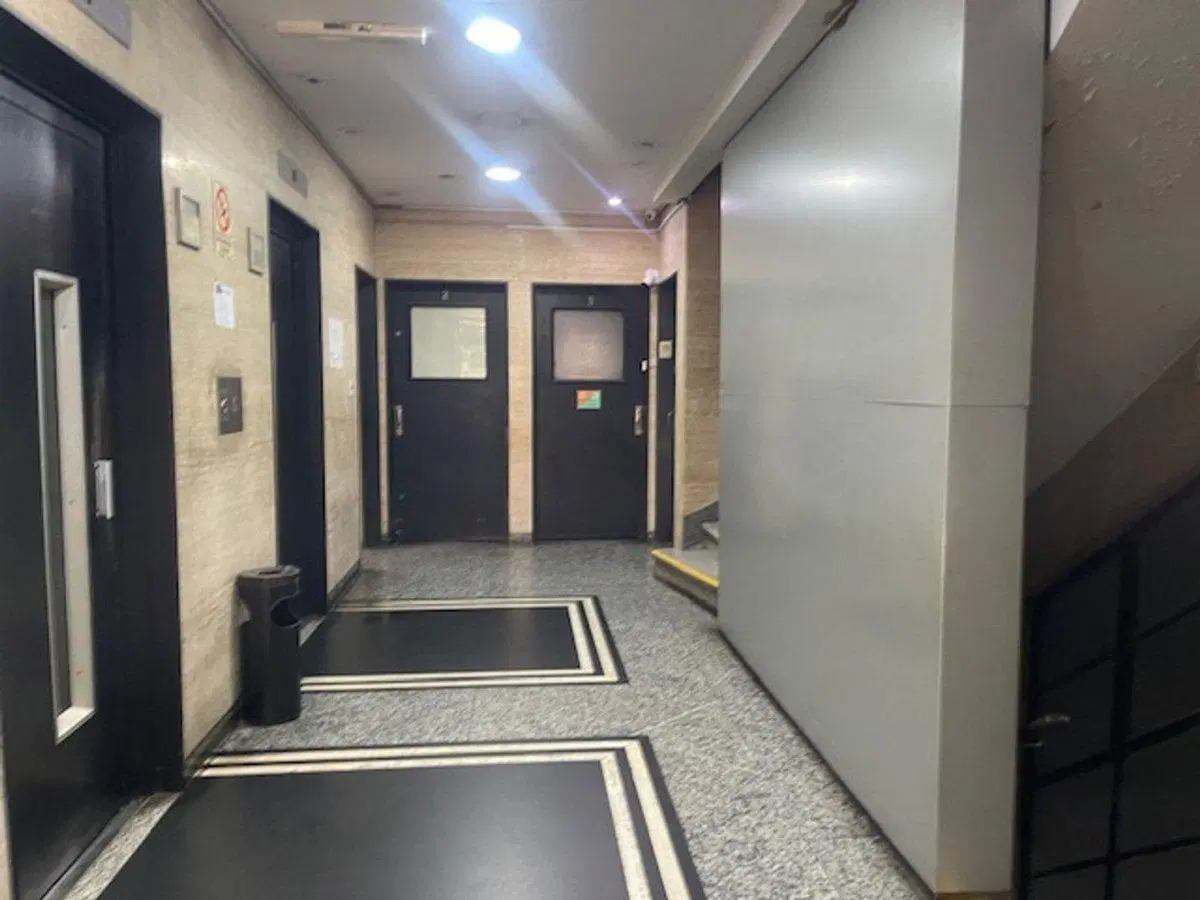 Venta Oficina Libertad 400 Gran Oportunidad 2