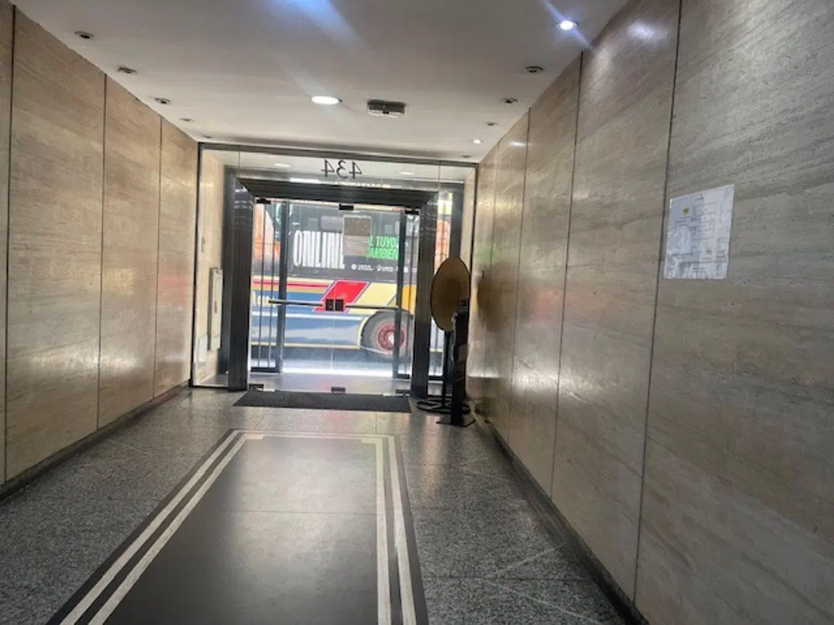 Venta Oficina Libertad 400 Gran Oportunidad 5